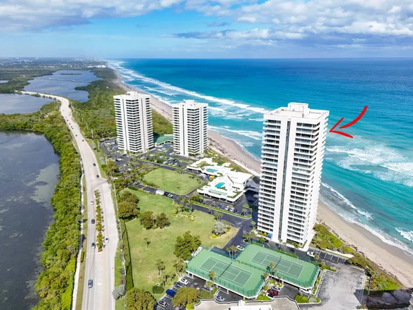 $975,000 | 5510 North Ocean Drive, Unit 24A, Singer Island, FL 33404