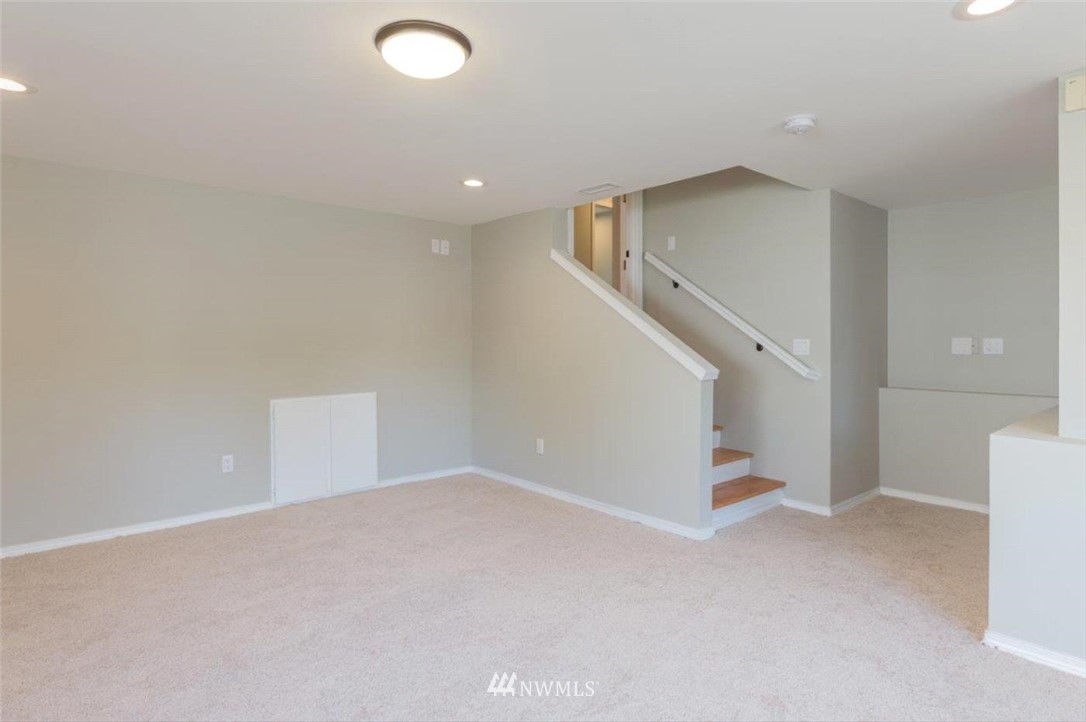 17204 Mountain View Road Southeast Monroe, WA 98272 - Photo 22 of 25 Gallery Image 22