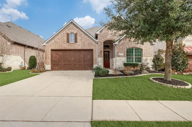 $2,550 | 917 Snyder Drive, McKinney, TX 75072