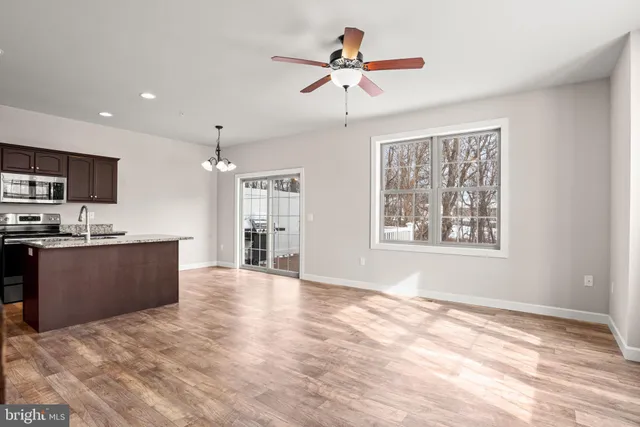 $2,000 | 140 Sage Boulevard, Middletown, PA 17057