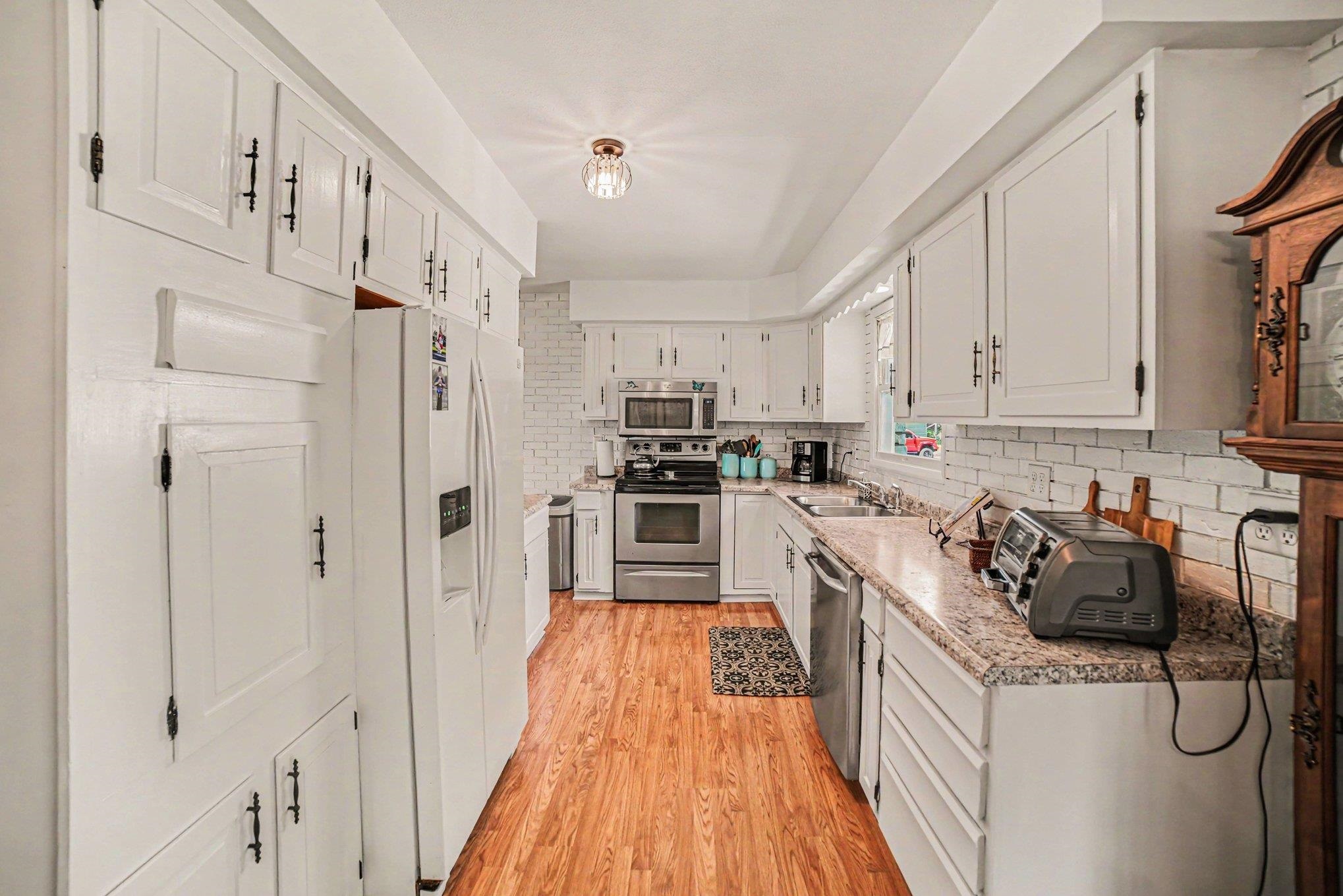 4389 West Pine River Road St. Louis, MI 48880 - Photo 15 of 59