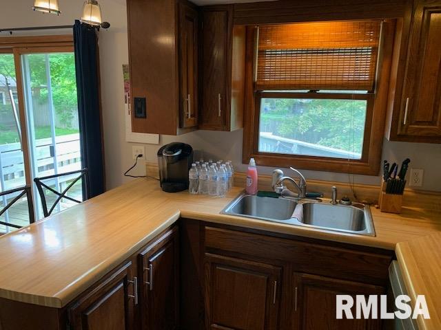 5 Johnwood Street Springfield, IL 62711 - Photo 7 of 34