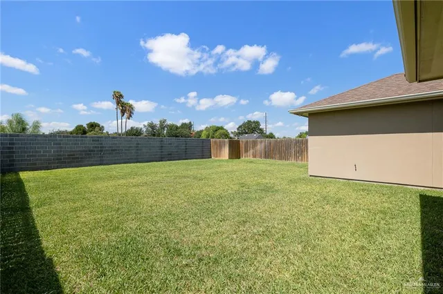 $2,500 | 2918 Manchester Drive, Edinburg, TX 78539