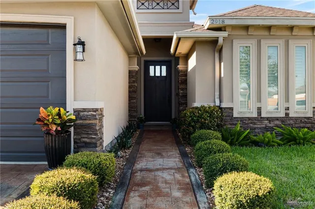 $2,500 | 2918 Manchester Drive, Edinburg, TX 78539