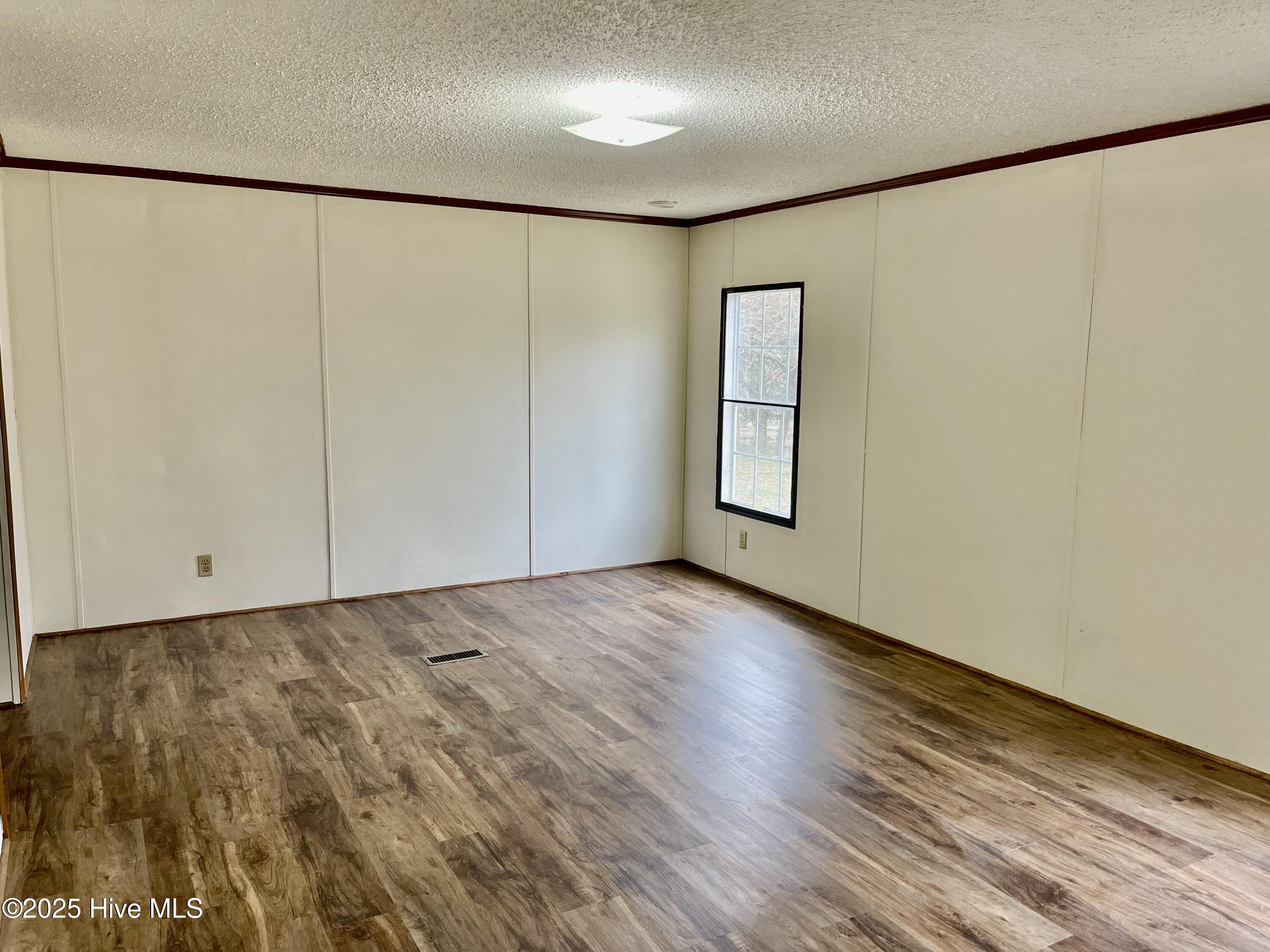 109 Erica Drive Rockingham, NC 28379 - Photo 5 of 26 109 Erica Dr