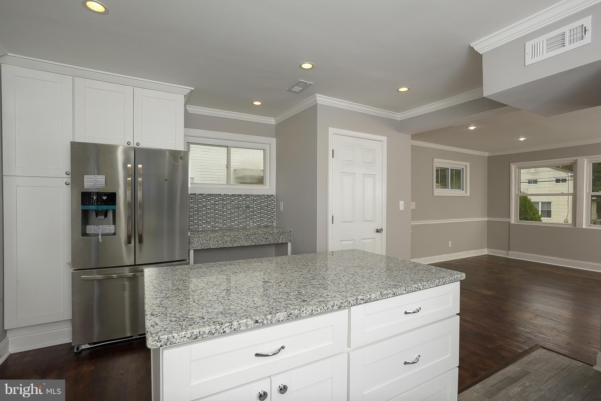12010 Bluhill Road Silver Spring, MD 20902 - Photo 12 of 30 Kitchen