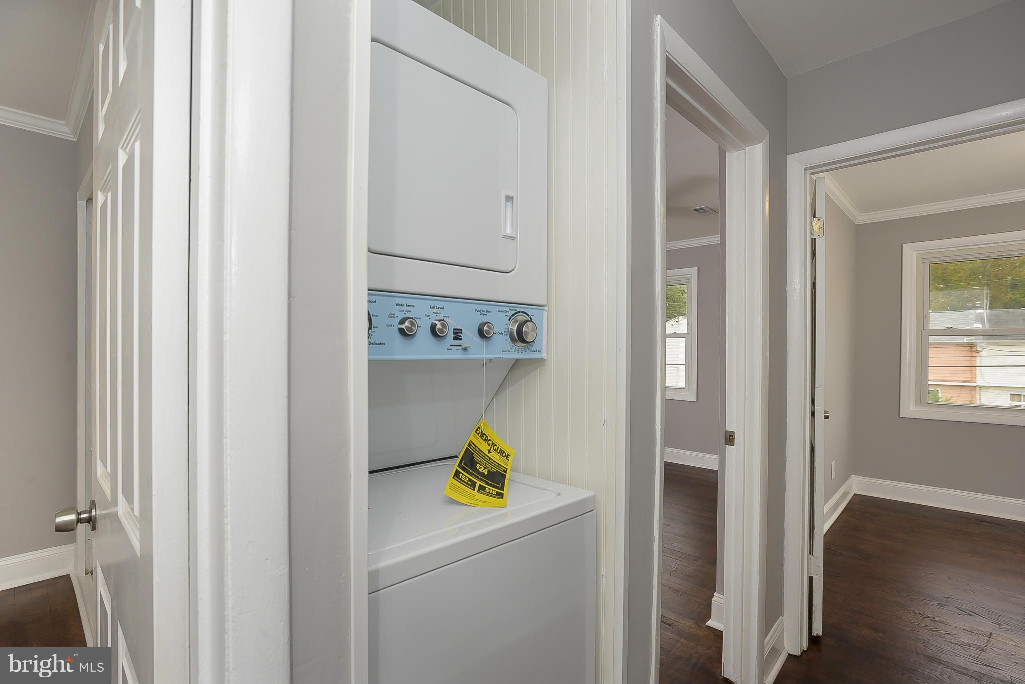 12010 Bluhill Road Silver Spring, MD 20902 - Photo 28 of 30 Upper Level Washer/Dryer