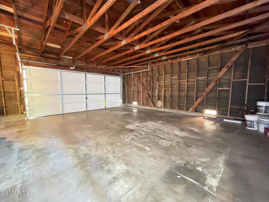 4881 Muirwood Court Simi Valley, CA 93063 - Photo 21 of 32 a view of an empty room