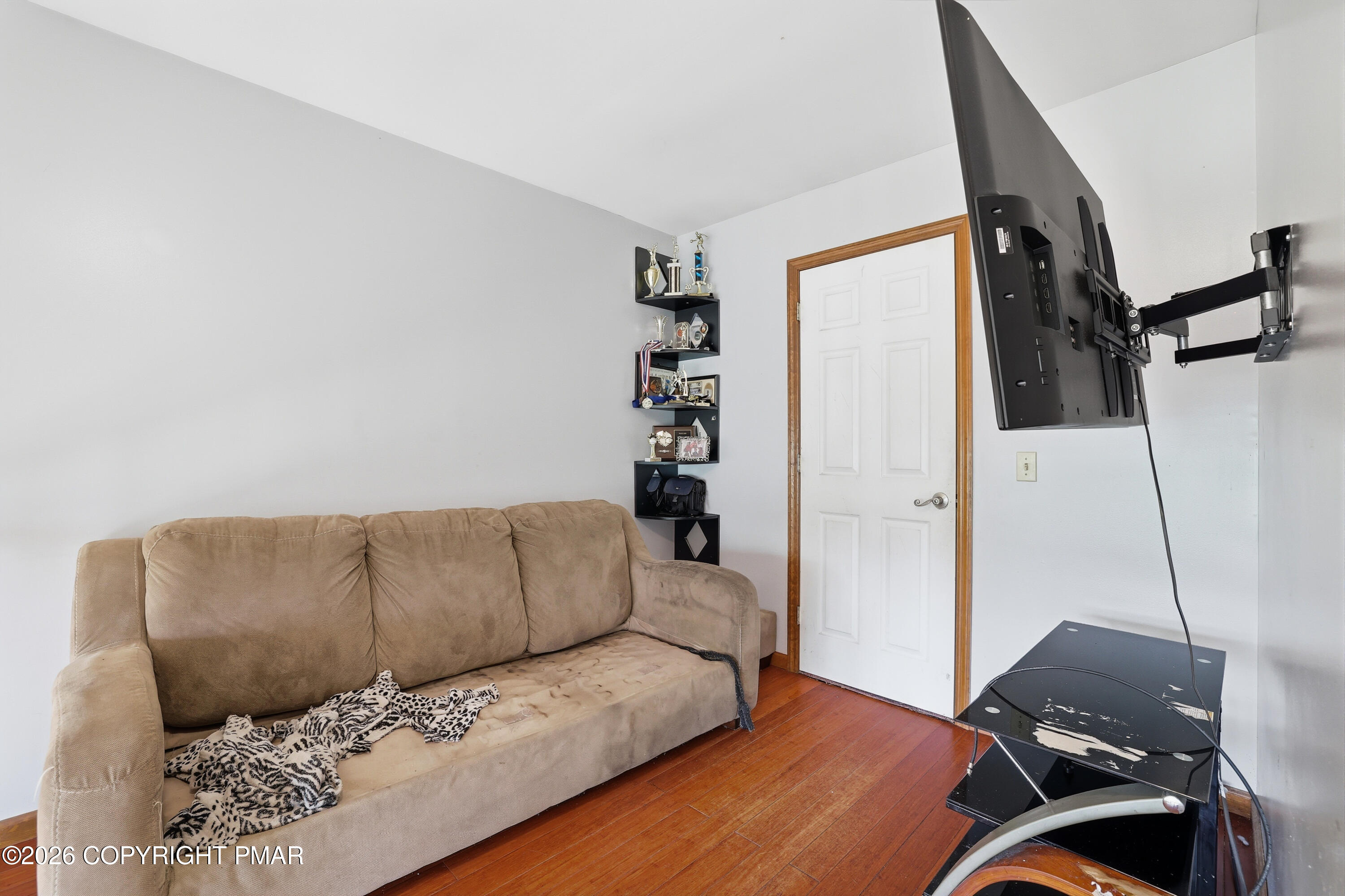 2607 Ramon Drive Blakeslee, PA 18610 - Photo 35 of 67 Loft