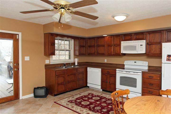 1064 Spring Run Road Lexington, KY 40514 - Photo 7 of 27 Photo 7