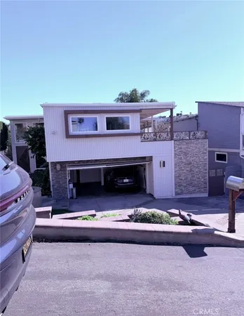 $2,650,000 | 1080 Noria Street, Laguna Beach, CA 92651
