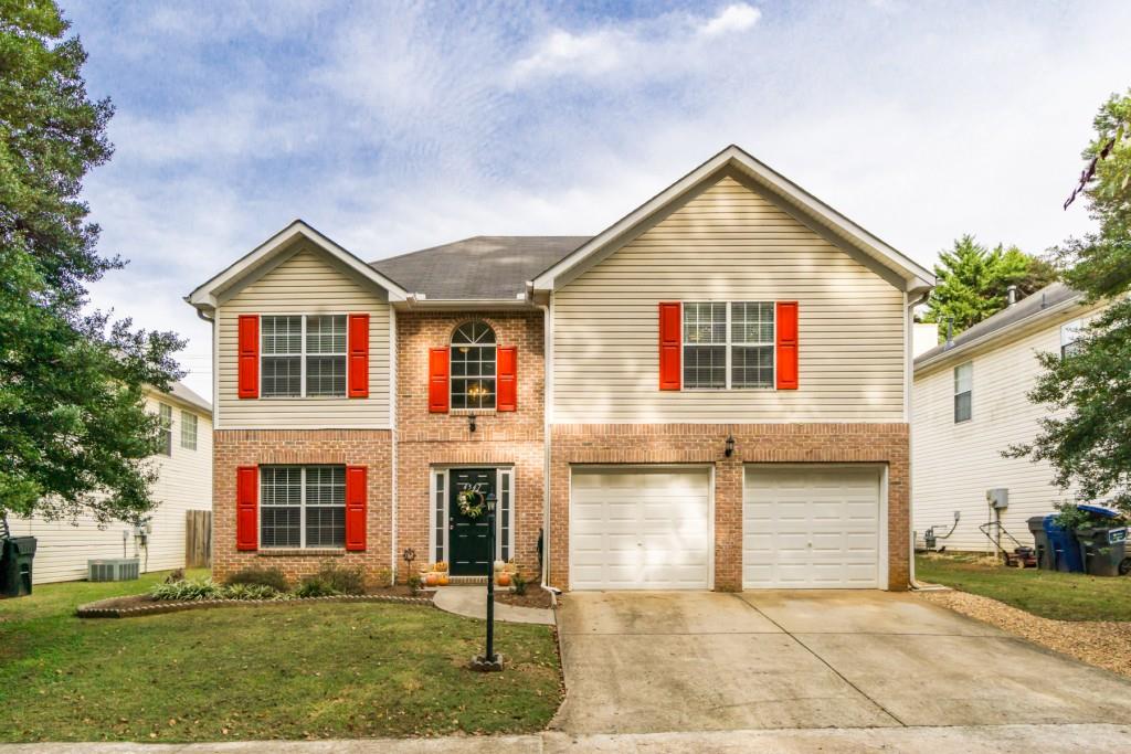 Welcome Home!  4547 Sawnee Trail NW, Acworth, GA  30102.  Great Three Bedroom House. Move Right In!