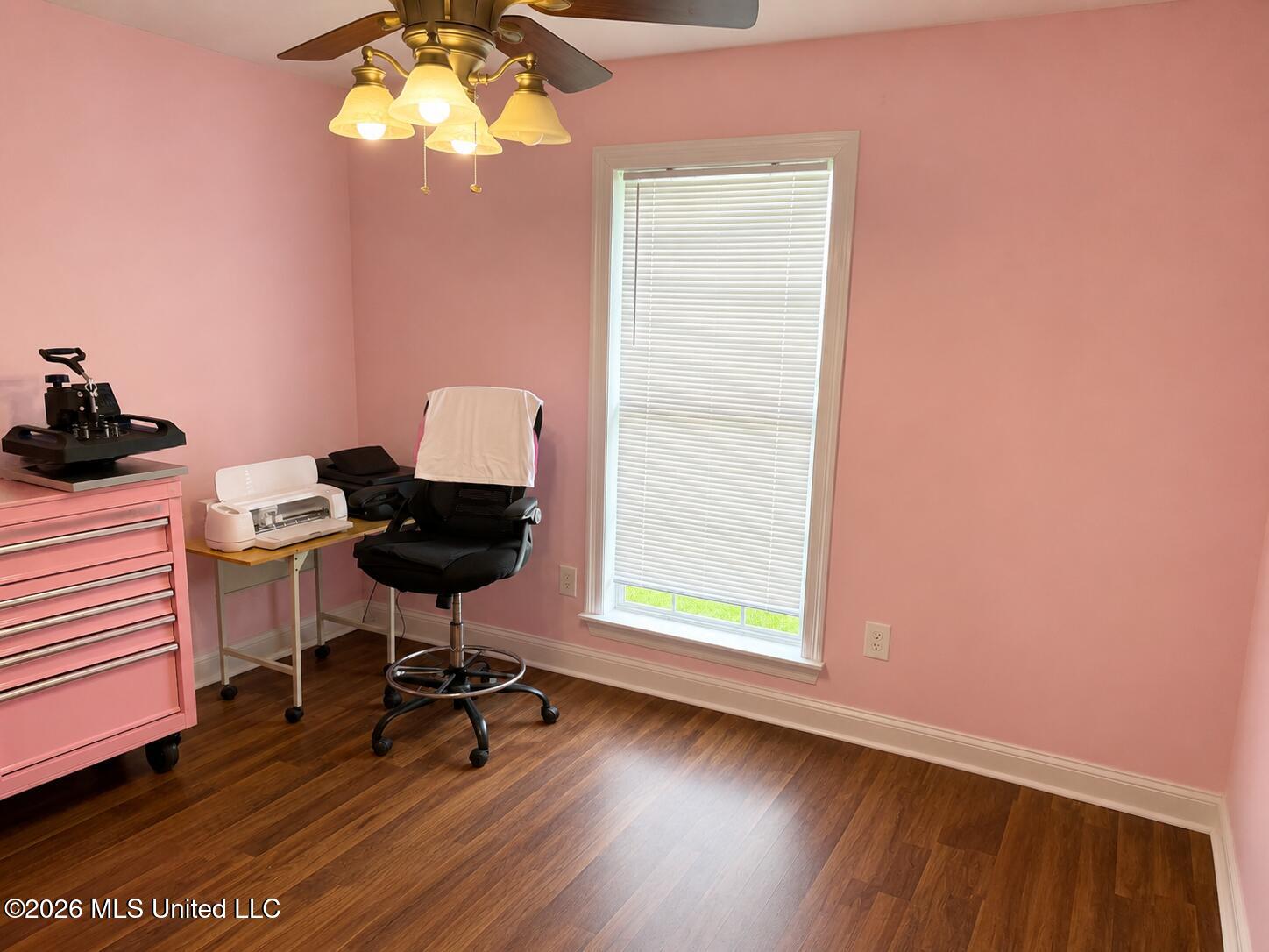 229 Camelot Way Brandon, MS 39047 - Photo 13 of 25 AI generated of back bedroom