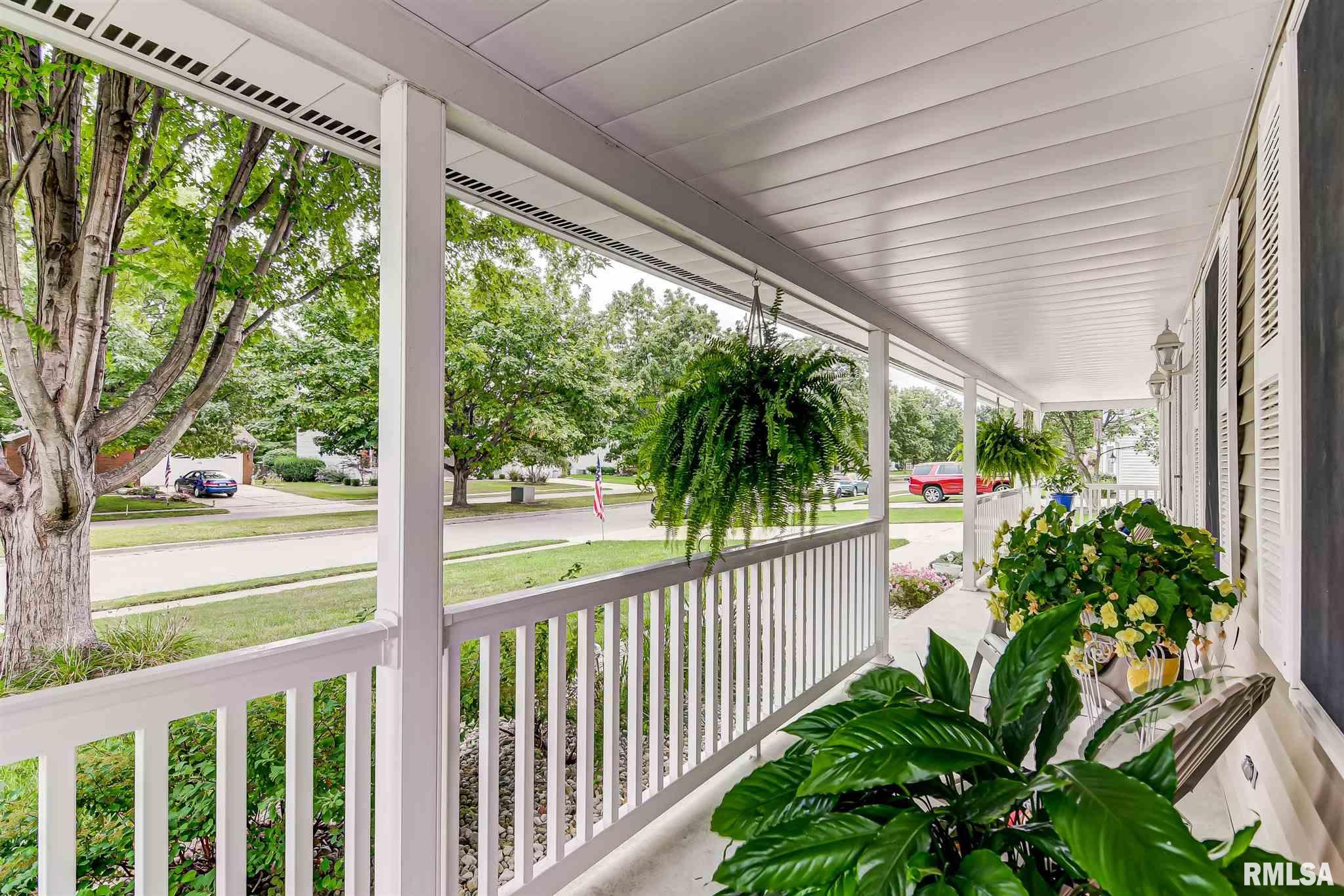 1705 Clearview Street Springfield, IL 62704 - Photo 2 of 39 Gallery Image 2