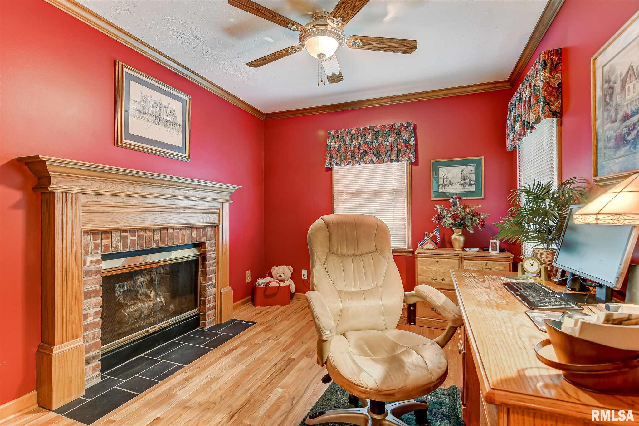1705 Clearview Street Springfield, IL 62704 - Photo 19 of 39 Gallery Image 19