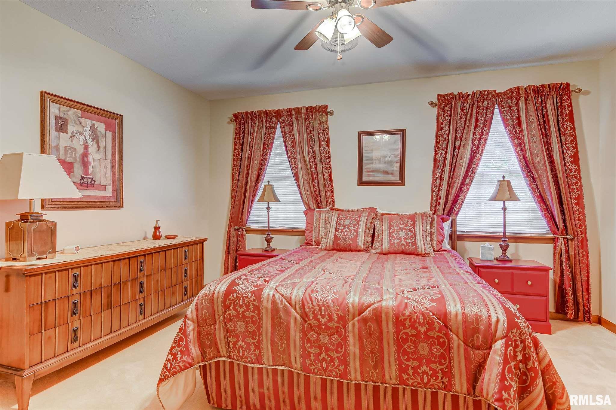 1705 Clearview Street Springfield, IL 62704 - Photo 32 of 39 Gallery Image 32