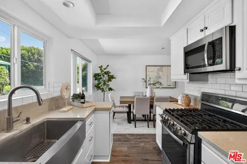 $899,000 | 2120 Dufour Avenue, Unit 16, Redondo Beach, CA 90278