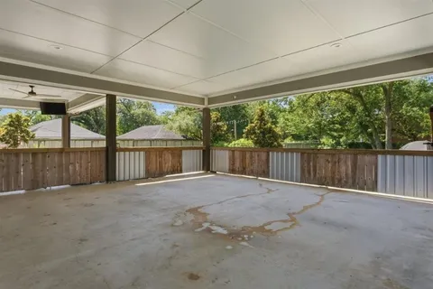 $412,900 | 1615 Lawton Drive, Sulphur, LA 70665