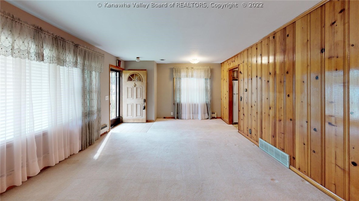 578 Klondyke Road Ripley, WV 25271 - Photo 3 of 21 Gallery Image 3