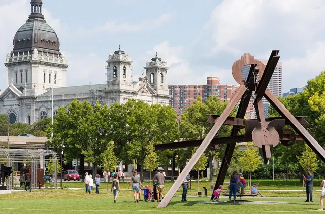 $2,195 | 821 Douglas Avenue, Unit 104, Minneapolis, MN 55403