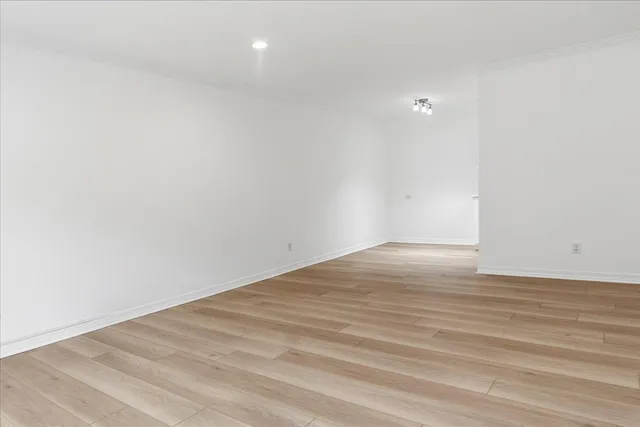 $2,195 | 821 Douglas Avenue, Unit 104, Minneapolis, MN 55403