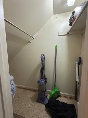 $159,900 | 303 Pennsview Court, Pittsburgh, PA 15205