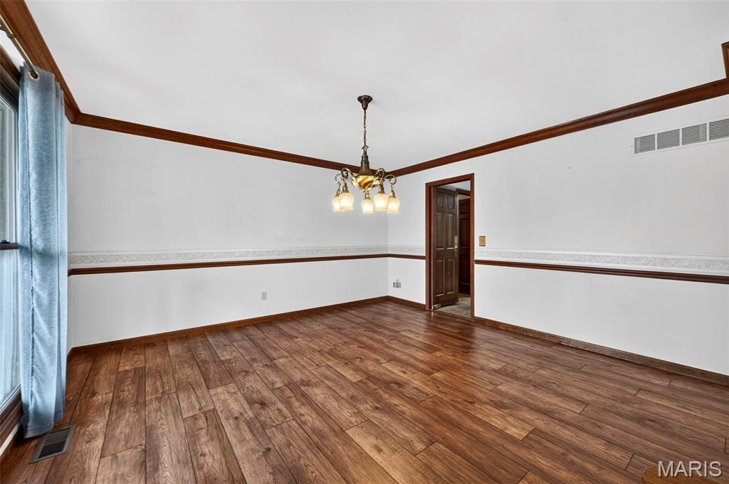 20 Huntington Parkway St. Charles, MO 63301 - Photo 4 of 34