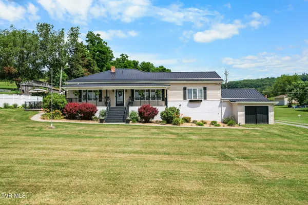$369,500 | 17461 Wyndale Road, Abingdon, VA 24210
