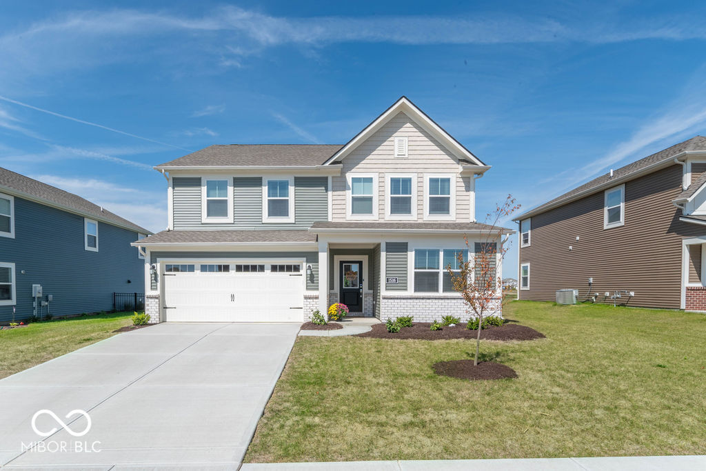 1516 Ironwood Road Greenfield, IN 46140 - Photo 2 of 41