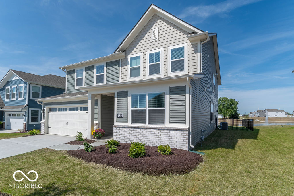 1516 Ironwood Road Greenfield, IN 46140 - Photo 4 of 41