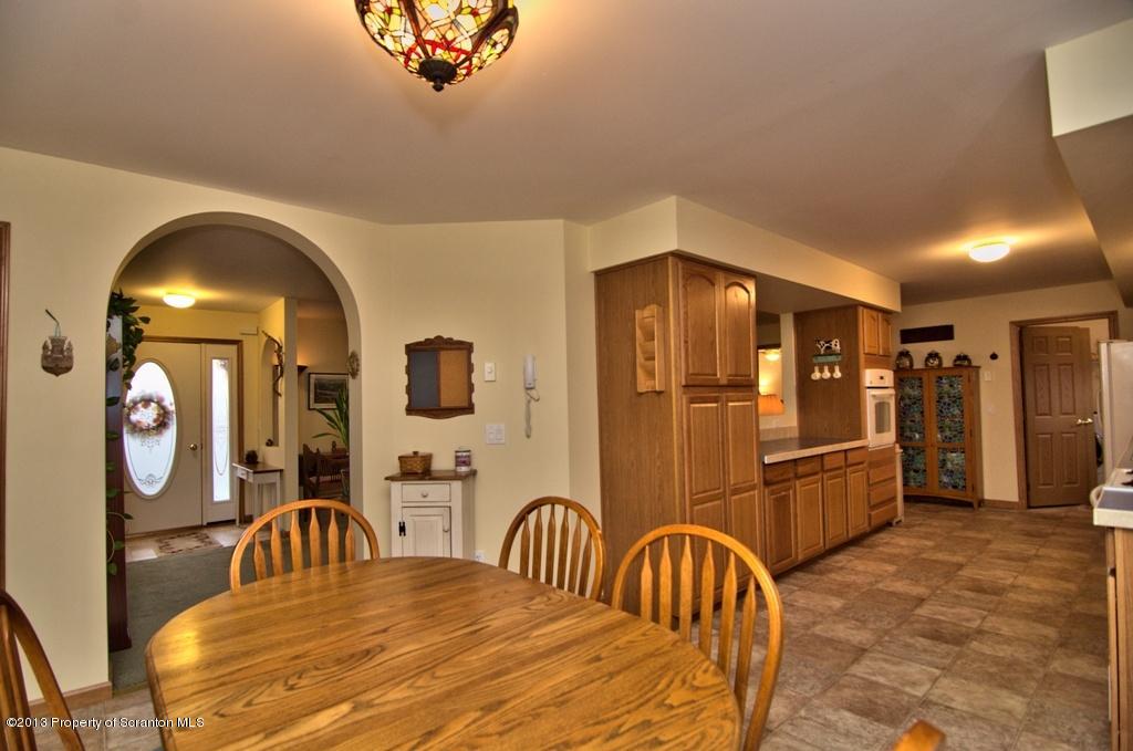 1633 Howe Road Moscow, PA 18444 - Photo 29 of 59