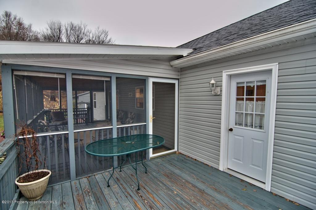 1633 Howe Road Moscow, PA 18444 - Photo 3 of 59