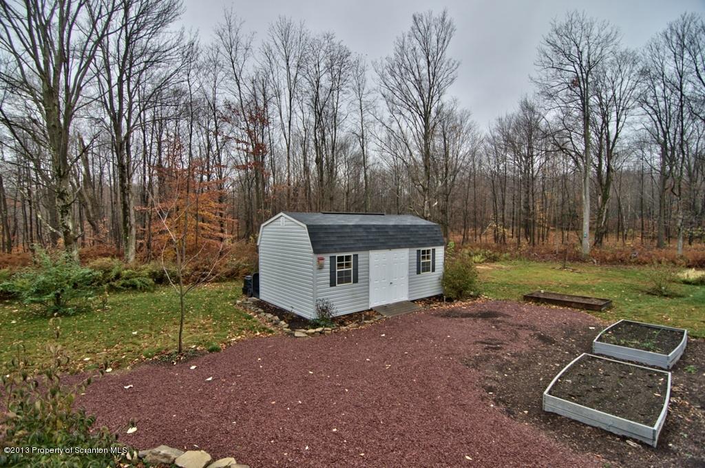 1633 Howe Road Moscow, PA 18444 - Photo 38 of 59 a view of backyard with green space
