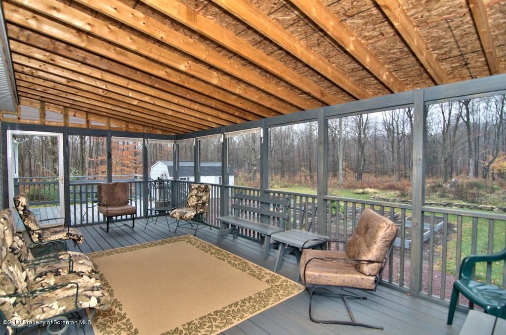 1633 Howe Road Moscow, PA 18444 - Photo 7 of 59