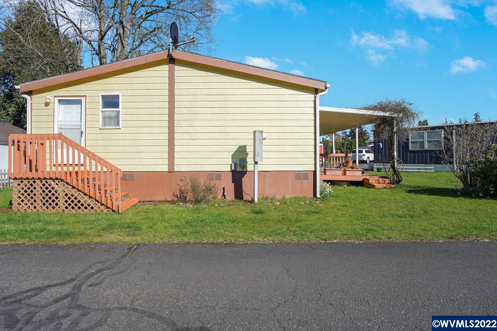 340 Northeast Crest Street, Unit 1 Sublimity, OR 97385 - Photo 27 of 30