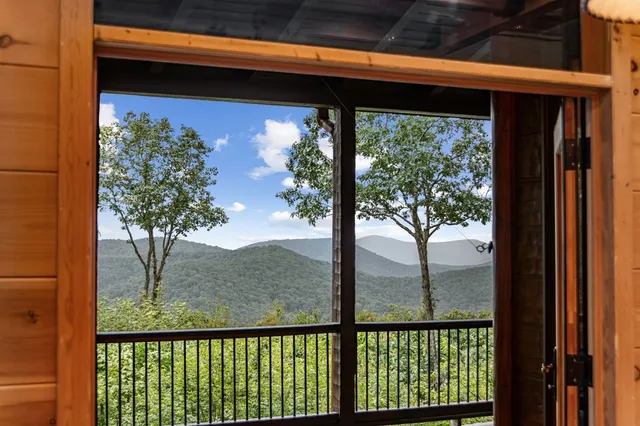 $1,150,000 | 260 Huckleberry Hollow, Morganton, GA 30560