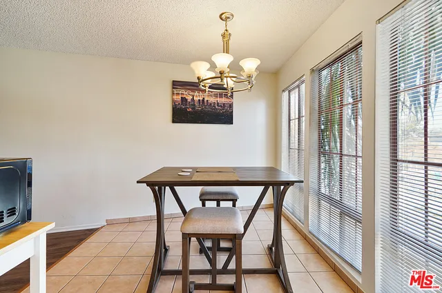 $1,850 | 3600 Bagley Avenue, Unit 207, Los Angeles, CA 90034