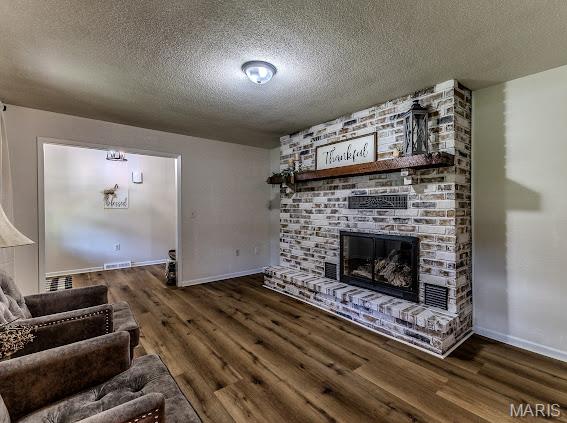 20150 Southwest Oakwood Drive Lebanon, MO 65536 - Photo 25 of 87