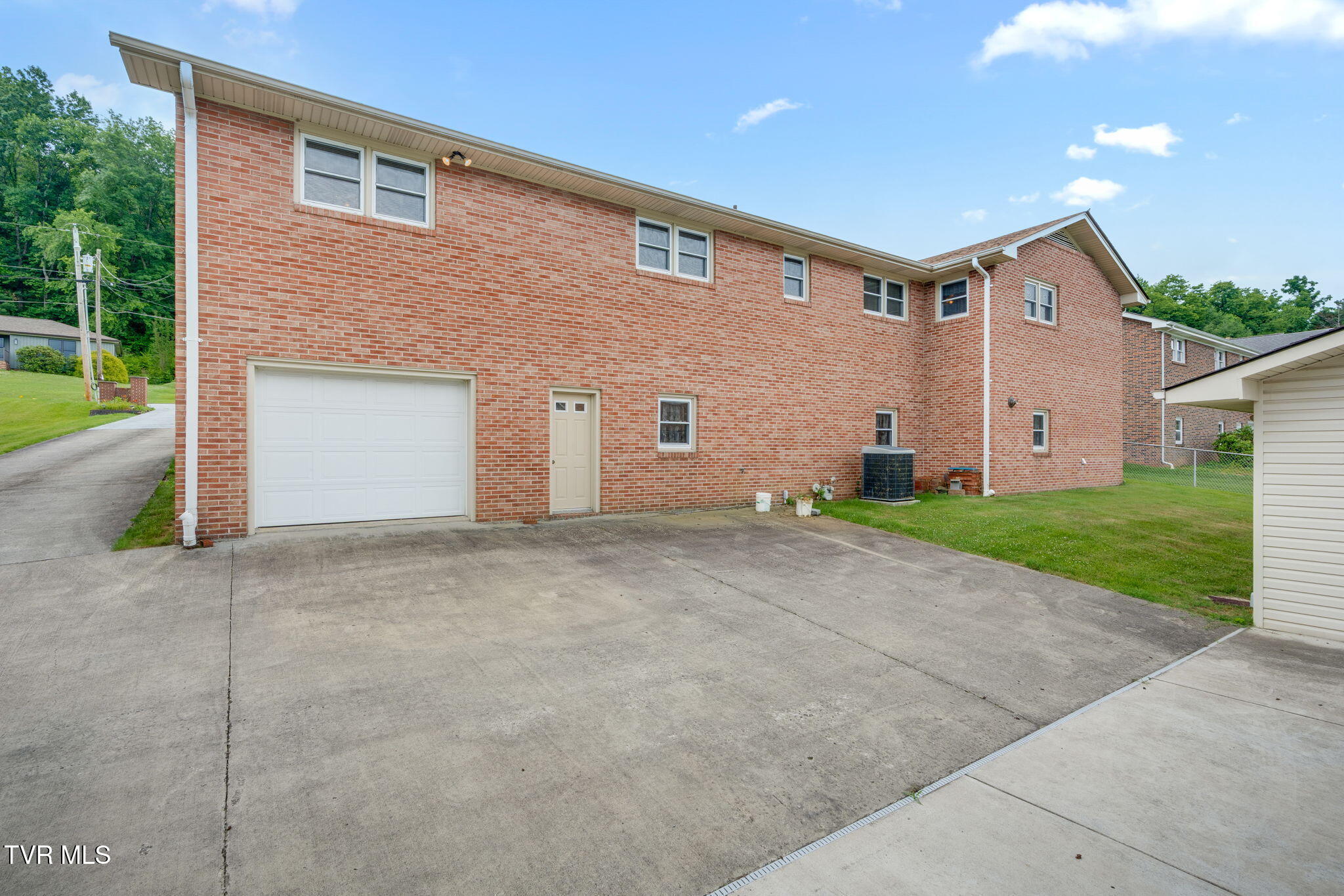 1763 Sylvan Hill Road Elizabethton, TN 37643 - Photo 46 of 55 046