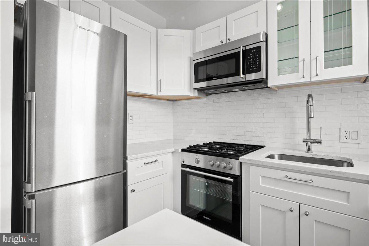 3100 Wisconsin Avenue Northwest, Unit 406 Washington, DC 20016 - Photo 3 of 21