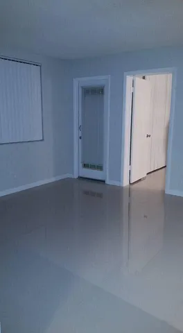 $1,550 | 708 Executive Center Drive, Unit 16, West Palm Beach, FL 33401