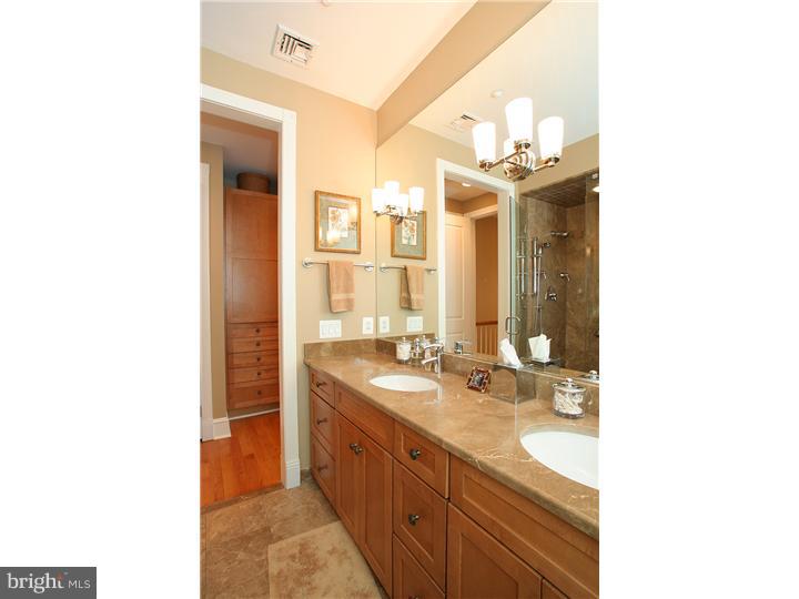 915 Clinton Street, Unit 303 Philadelphia, PA 19107 - Photo 22 of 24