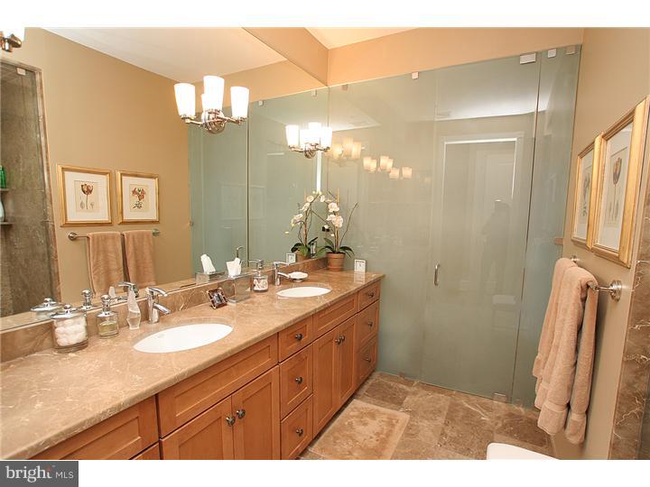 915 Clinton Street, Unit 303 Philadelphia, PA 19107 - Photo 23 of 24