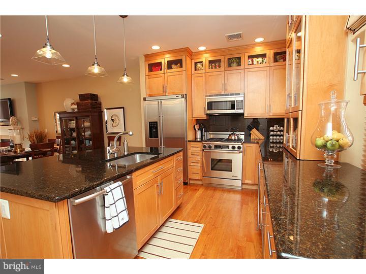 915 Clinton Street, Unit 303 Philadelphia, PA 19107 - Photo 10 of 24