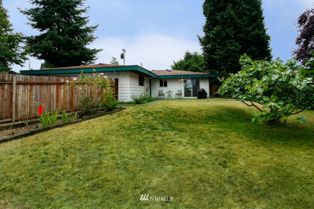 829 Index Court Northeast Renton, WA 98056 - Photo 12 of 15 Gallery Image 12