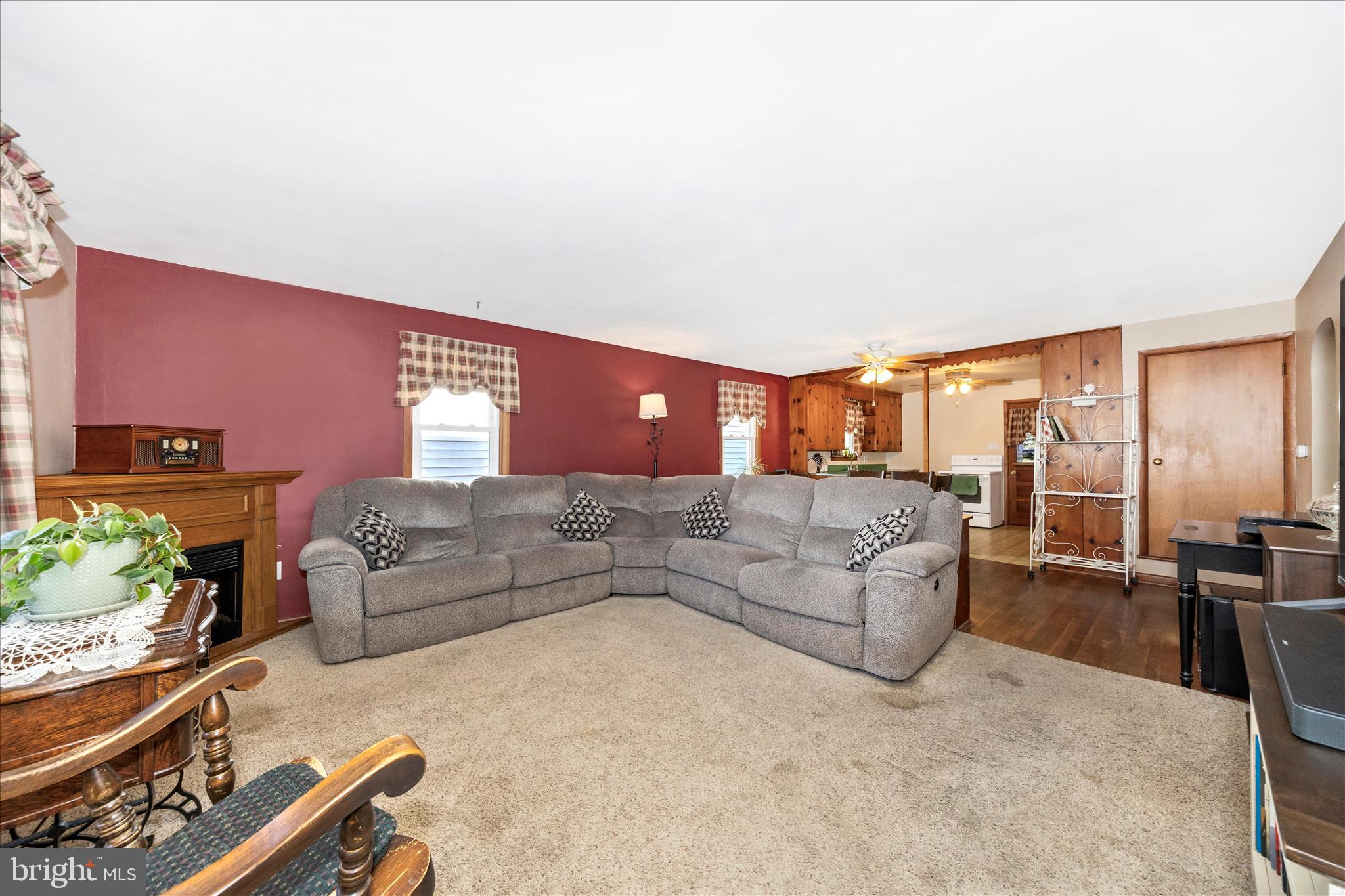 3 East Chestnut Street Funkstown, MD 21734 - Photo 3 of 51 Living Room