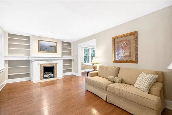 $293,000 | 158 Market Street, Beaver, PA 15009