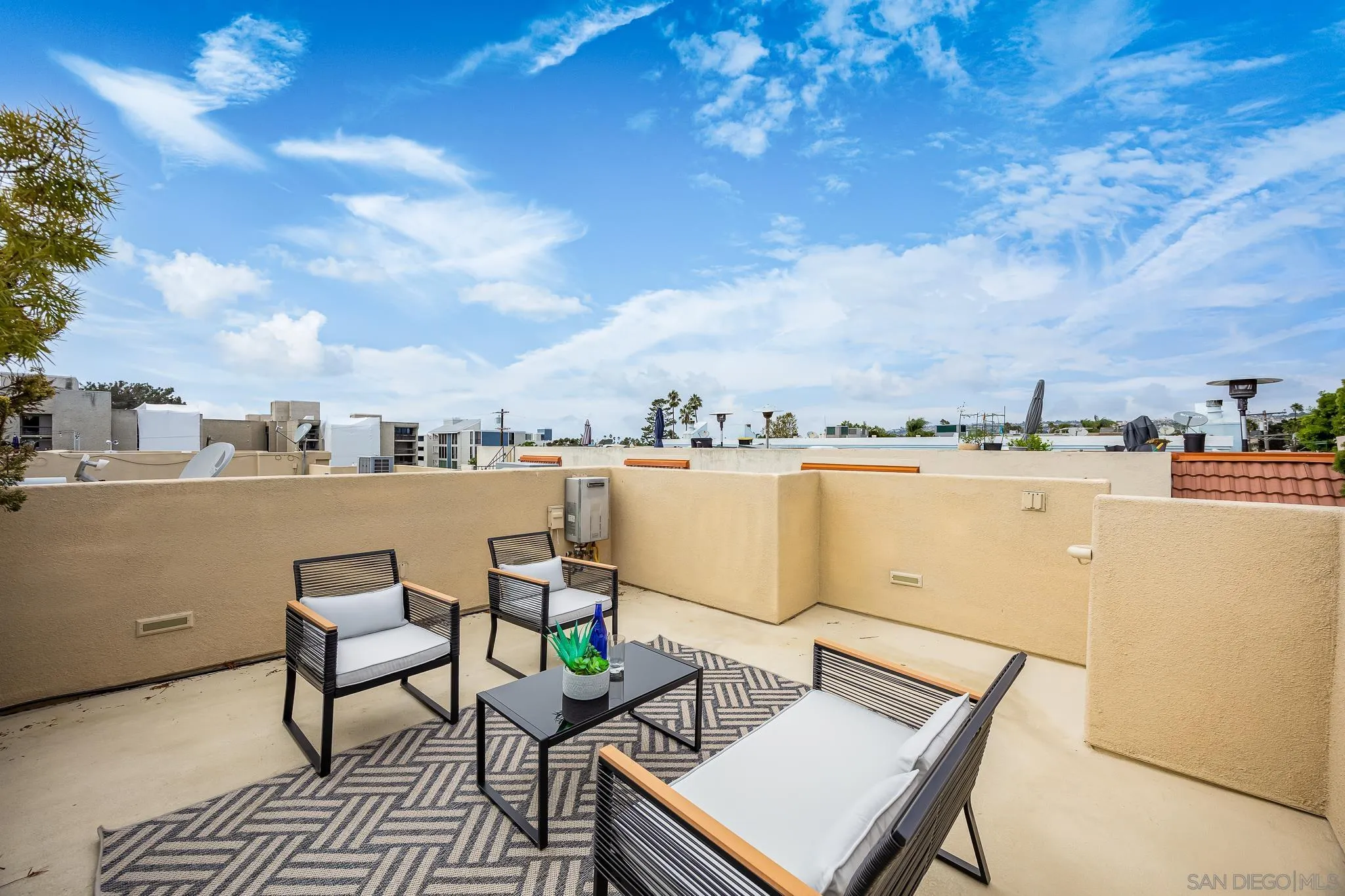 3986 Riviera Drive San Diego, CA 92109 - Photo 25 of 35 a view of a terrace with sitting area