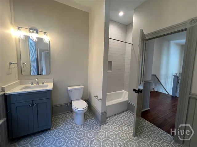$2,500 | 2205 Martin Luther King Jr Boulevard, Savannah, GA 31415