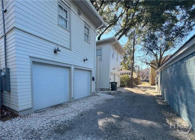 $2,500 | 2205 Martin Luther King Jr Boulevard, Savannah, GA 31415